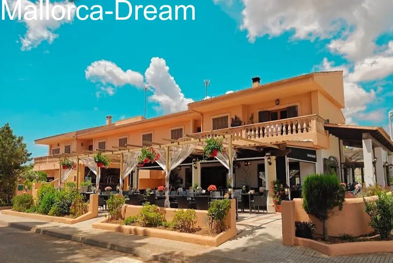 Sa Coma: Top Restaurant Available for Rent Immediately - No Transfer Fee — photo 1