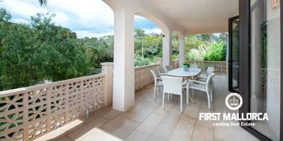 Real estate agency picture 0 Ref. No. 81210 — photo 8