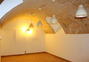 Spacious Ground Floor – Historic Building — photo 7