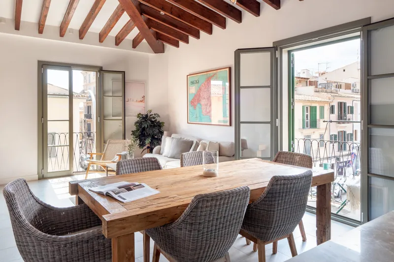 Bright and spacious apartment in the heart of Santa Catalina — photo 3