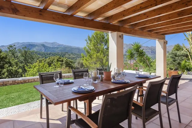 Beautiful hillside villa with incredible views for sale in Pollensa, Mallorca — photo 4