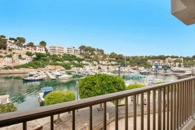 First sea line apartment in Porto Cristo — photo 1