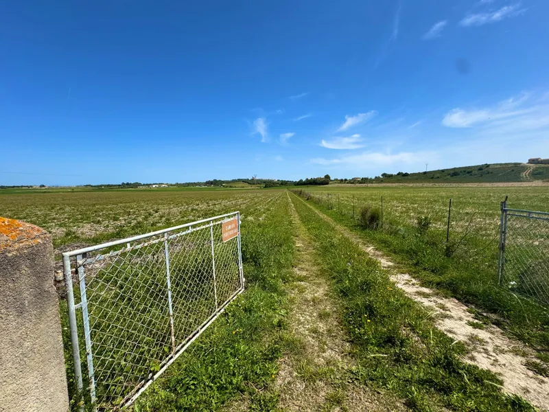 Exclusive Real Estate Opportunity in Petra Dream Plot with Endless Possibilities — photo 1