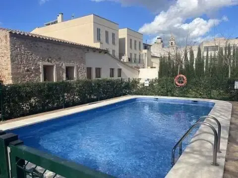 Chalet on Avinguda de Jaume III — photo 1