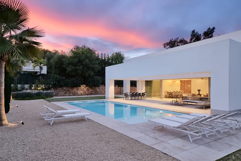 Long-term rental: Modern and spacious villa in Sol de Mallorca - Marcel Remus Real Estate — photo 1