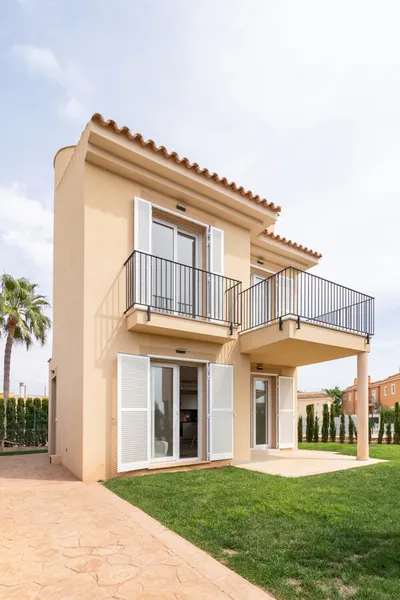 Family Home with Garden and Terraces near the Beach of Sa Rapita — photo 1