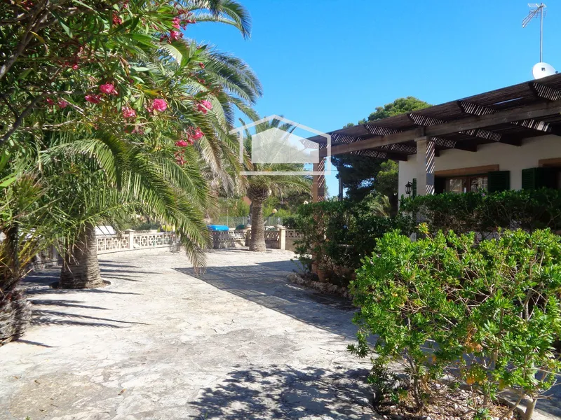 Independent chalet for sale in Colonia de Sant Jordi — photo 3