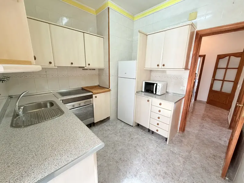 Opportunity! Ground floor apartment in Son Espanyolet, no free ceiling. — photo 3