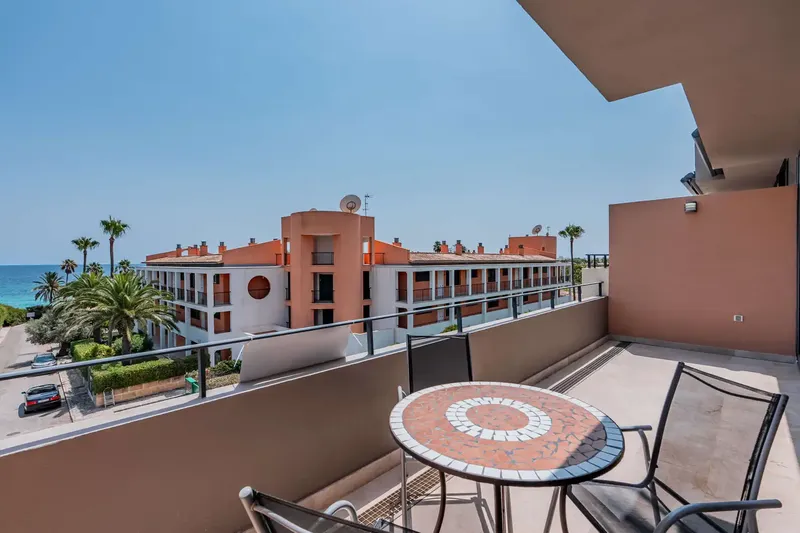 This exclusive penthouse in Port Verd offers luxurious living at the highest level and is the perfect second residence in Mallorca. — photo 11