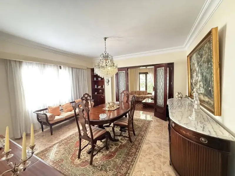 We present a magnificent stately apartment located in Lloseta, a quiet, lively town. — photo 1
