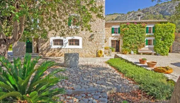 House / Chalet in Selva — photo 1
