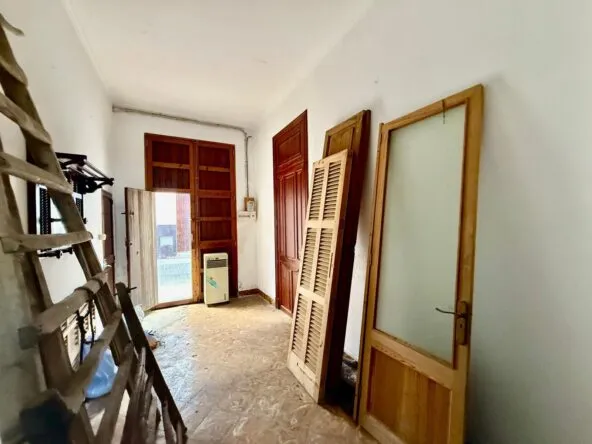 House with open roof for sale in Manacor — photo 1
