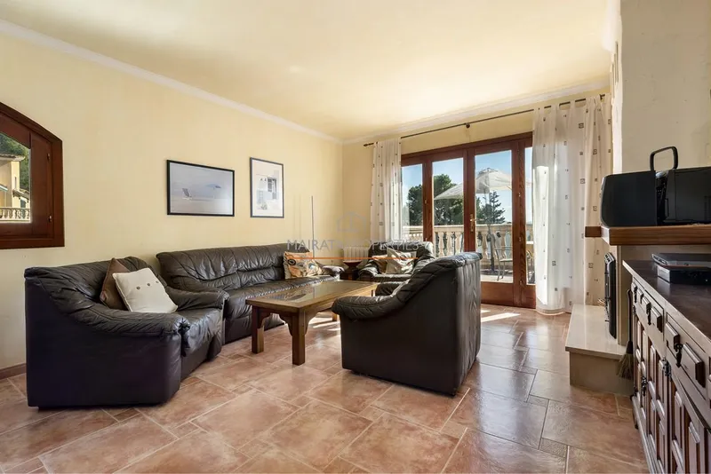 Dream villa near the beach with ETV license in Alcanada, Mallorca — photo 9