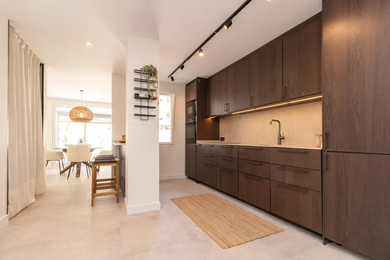 Elegant fully renovated apartment with large terrace in the center of Palma — photo 1
