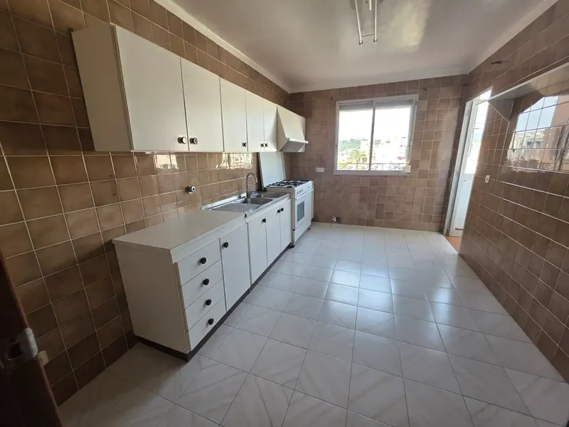 In the sought-after and coveted area of Son Espanyolet, one of the best areas of Palma, very close to Santa Catalina and 10 minutes from Paseo Marítimo — photo 5