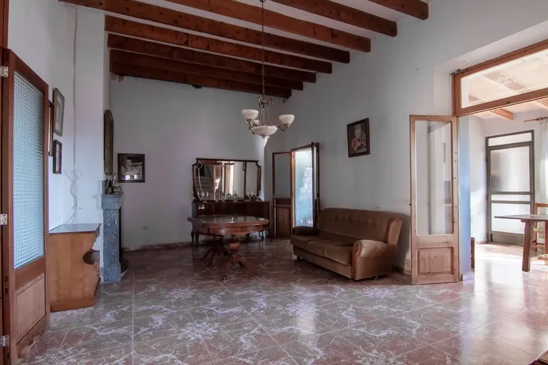 Large village house with patio in Son Servera — photo 9
