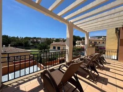 Buy house in golf residential complex Camp de Mar in Camp de Mar — photo 1