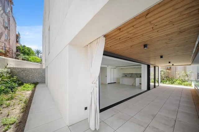 Ground floor apartment with private garden for sale in Palma, Mallorca — photo 7