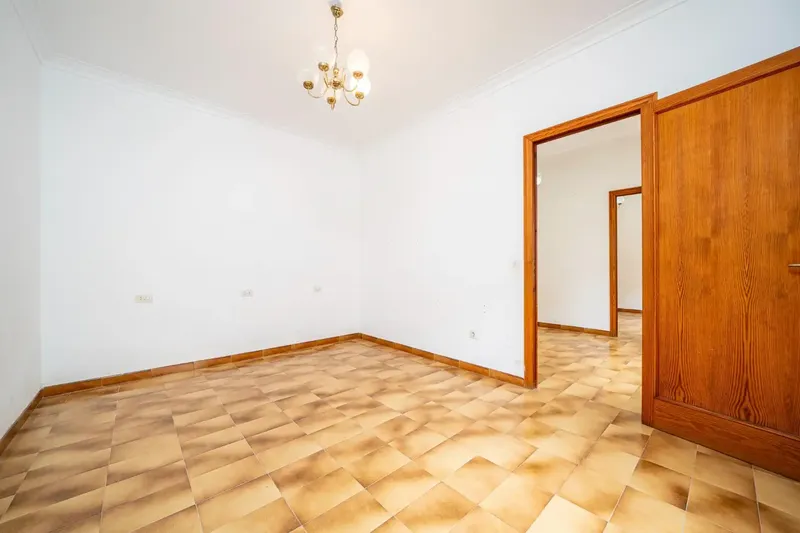 Looking for space, tranquility and a home you can adapt to your needs? This property may be what you are looking for. — photo 12