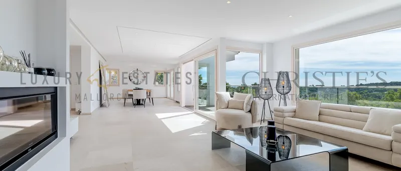 Refurbished villa in Son Vida with views over the golf course and partial sea views — photo 5