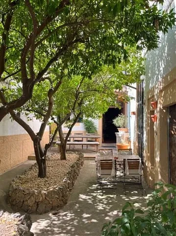 Villa for sale in Alaró — photo 1
