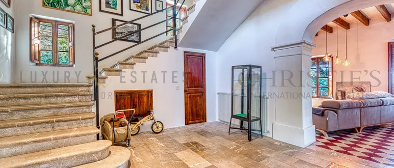 Traditional finca in Andratx with mountain and sea views — photo 1