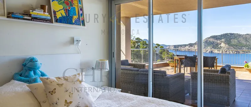 Apartment in Puerto de Andratx with a large terrace and stunning views of the harbor entrance — photo 3