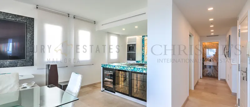 Luxury penthouse in Camp de Mar with sea view within walking distance to the beach and golf course — photo 4