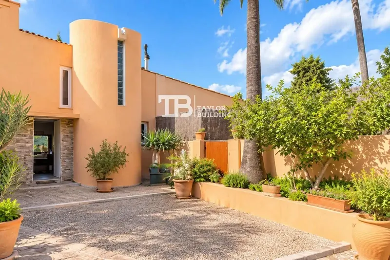 Beautiful house between Santa María and Bunyola — photo 1