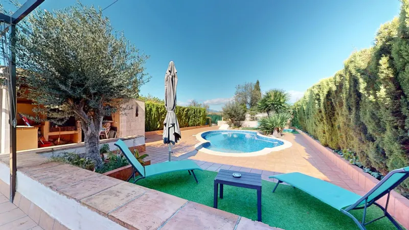 Semi-detached chalet with private pool, spacious terraces and barbecue area in Marratxí — photo 1