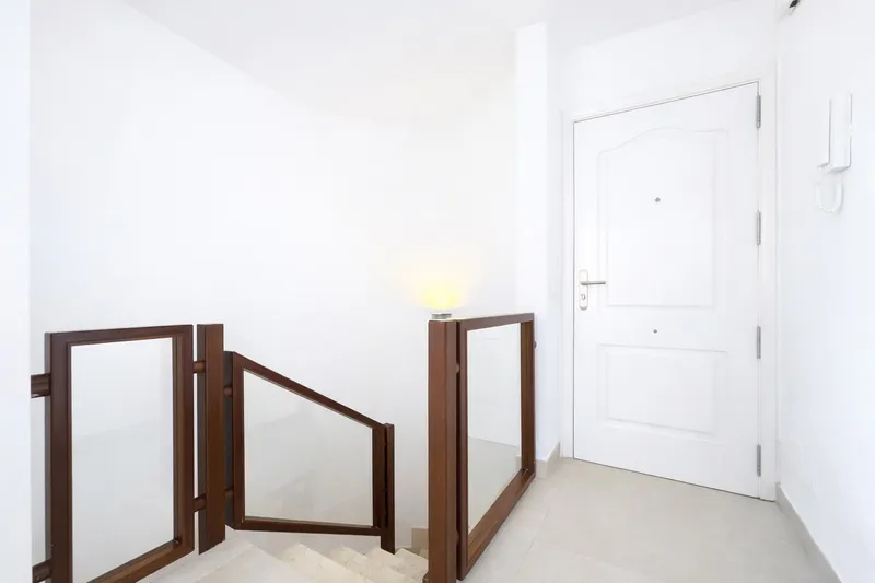 Duplex with private garden and pool with partial sea views in Bonanova — photo 11