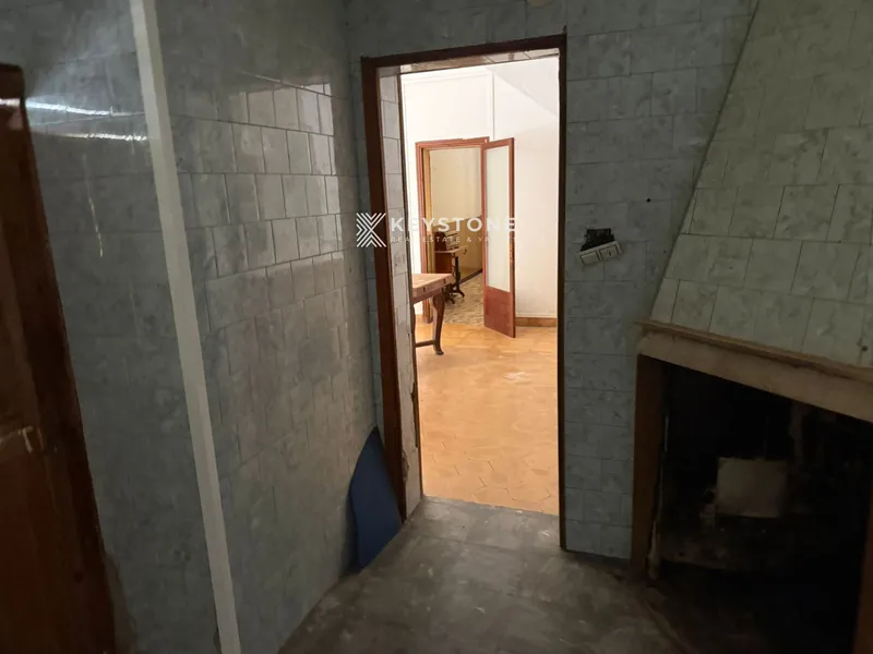 House — photo 7