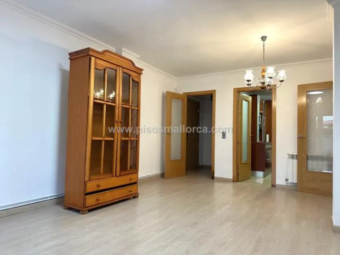Ground floor. Palma de Mallorca, Cala Estancia area — photo 9
