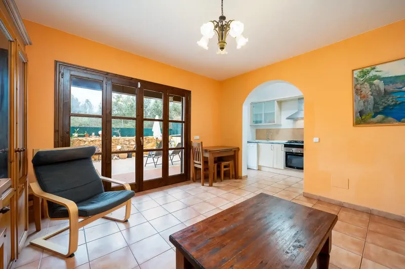 Terraced house with terrace, garage and 3 bedrooms in Es Llombards (Santanyí) — photo 5