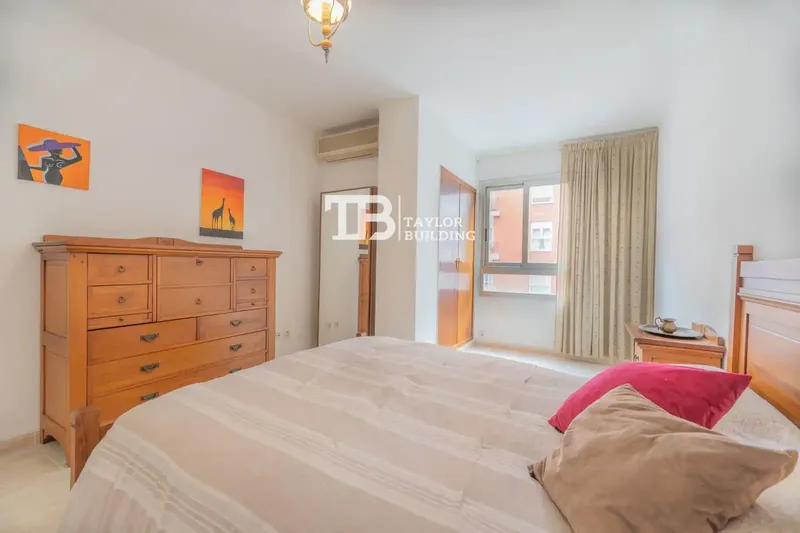 Apartment for sale in Palma de Mallorca, Balearic Islands, in the S’Escorxador area. A spacious and functional home with 153.00 m2 — photo 6