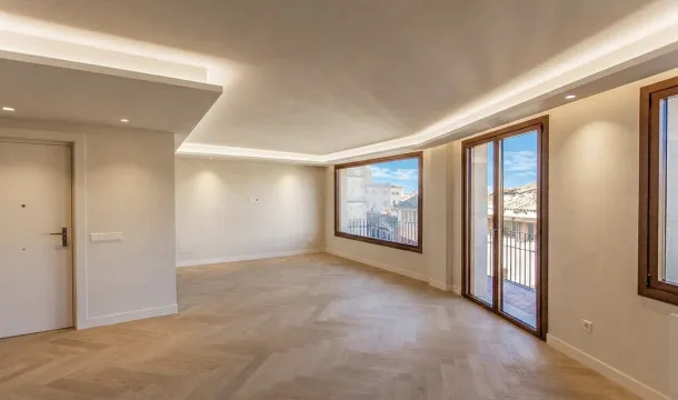 Elegant renovated apartment with generous spaces in Palma’s historic centre — photo 9