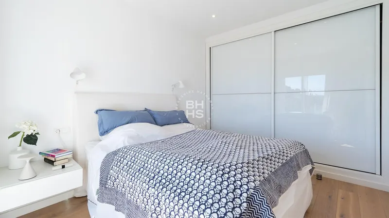 Semi-Detached for sale in Génova — photo 12