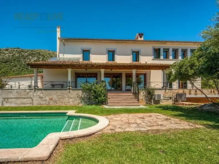 Casa en alquiler de 5 habitaciones: Ciutat dAlcúdia, Alcúdia — photo 1