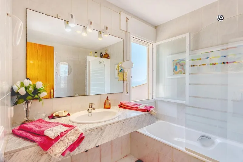 Exclusive: Family villa with sea views in the coveted Puerto de Pollensa — photo 11