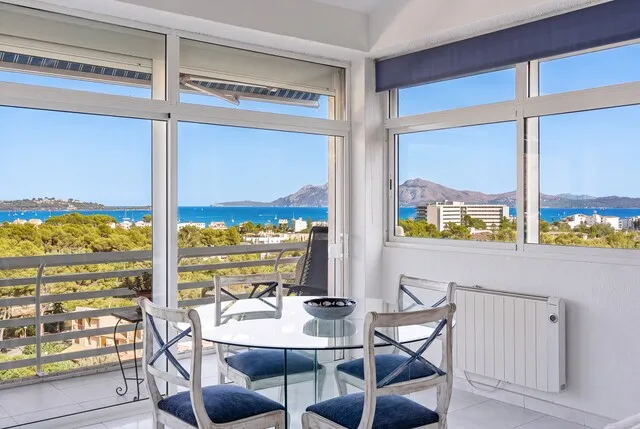 Unique sea-view penthouse for sale in Puerto Pollensa, North Mallorca — photo 10