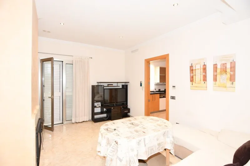 Large town house distributed in 2 apartments and a large garage in Felanitx — photo 8