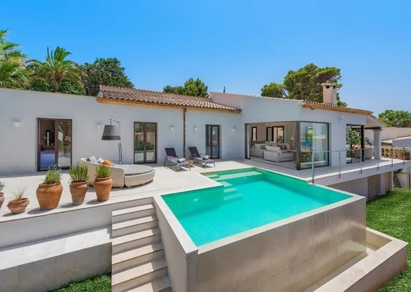 Detached house in Calle Caputxina, Barcarés - Manresa - Bonaire, Alcúdia — photo 1