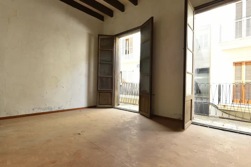 Building in the centre of Manacor — photo 11