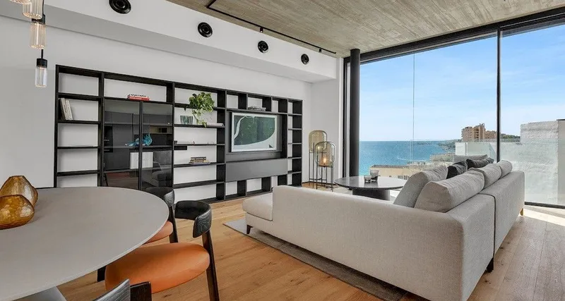 Luxurious penthouse with private pool in Cala Major — photo 7