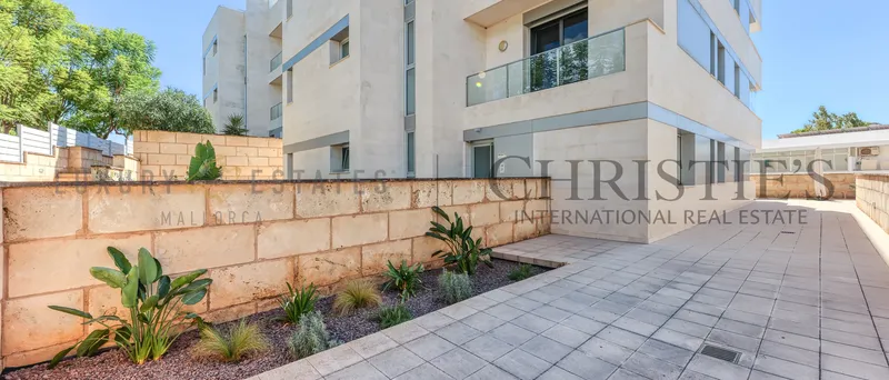 Apartment in Camp de Mar with a large private terrace near the beach — photo 11