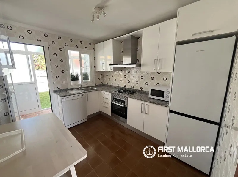 Semi-detached villa for rent in Can Pastilla, Palma de Mallorca, Mallorca — photo 4