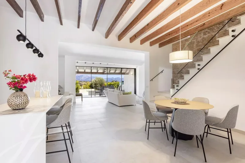 Townhouse for sale in Llubí — photo 1
