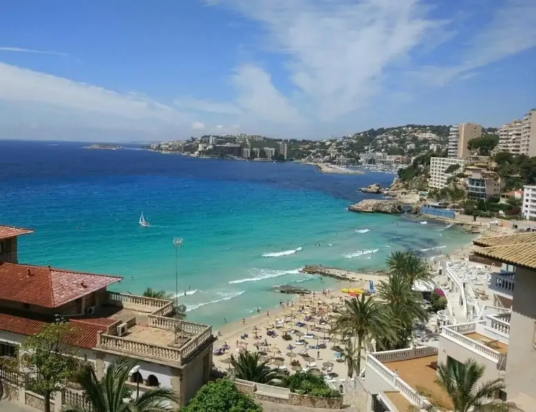 Reformed apartment in Cala Major with solvent tenant. Ideal for investors. — photo 8