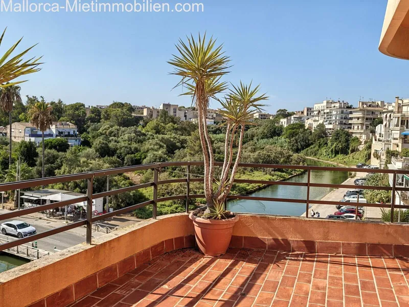 Renovated 126m² apartment with 4 rooms and sea view for rent — photo 4