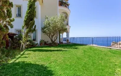 Astonishing garden apartment with first line quality sea views, elegant homes for sale in Puerto Andratx — photo 1